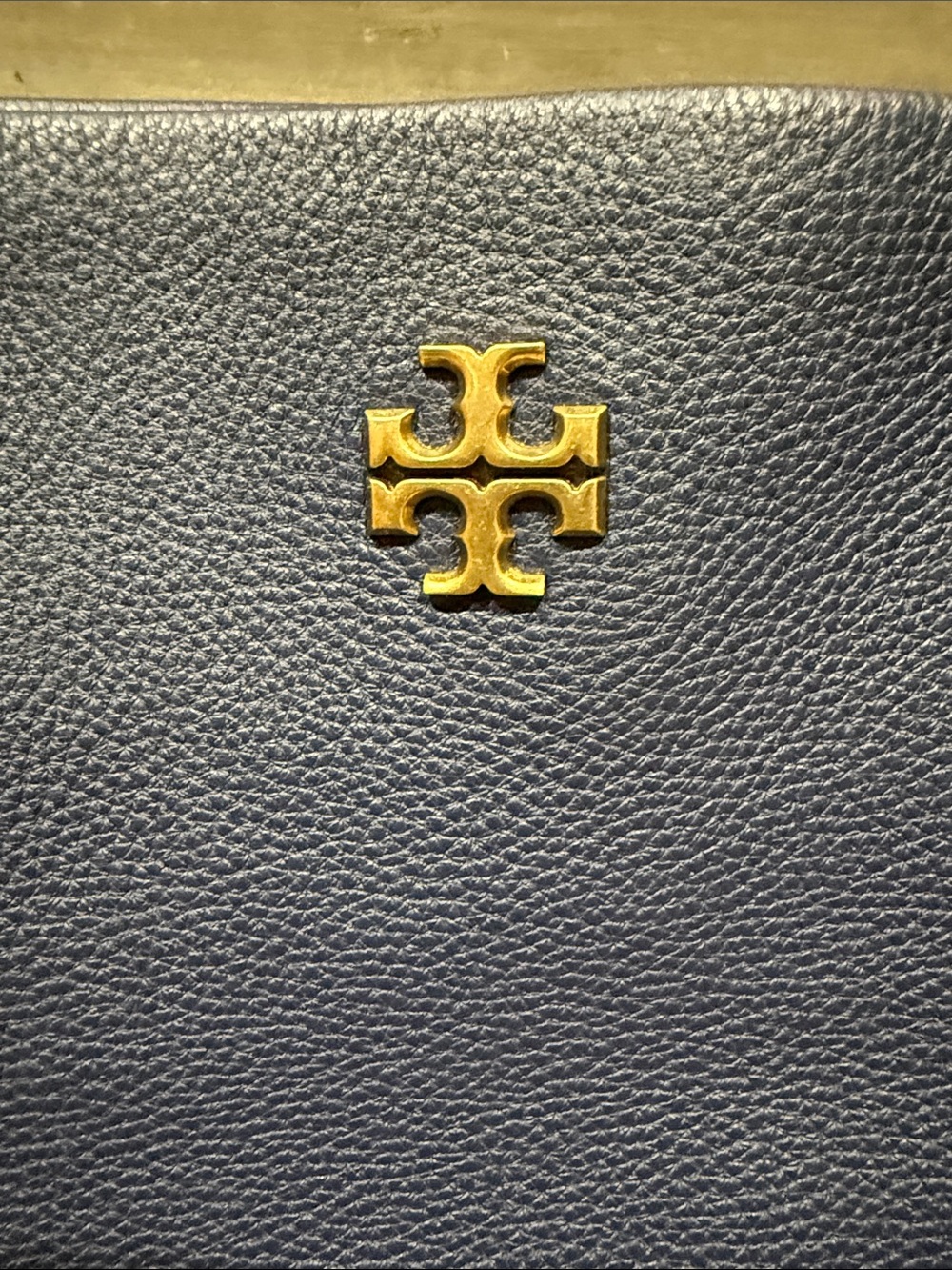 TORY BURCH Kira Tote - Picture 8 of 16